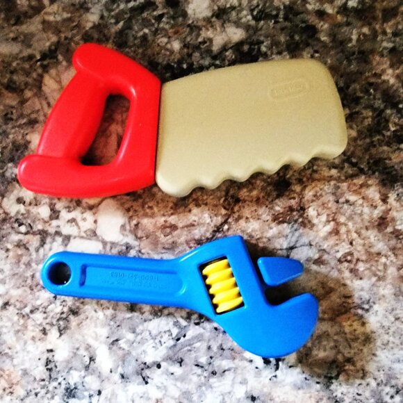 Vintage Little Tikes Workbench Hand Tools-Set of 6-1990s - Picture 2 of 3